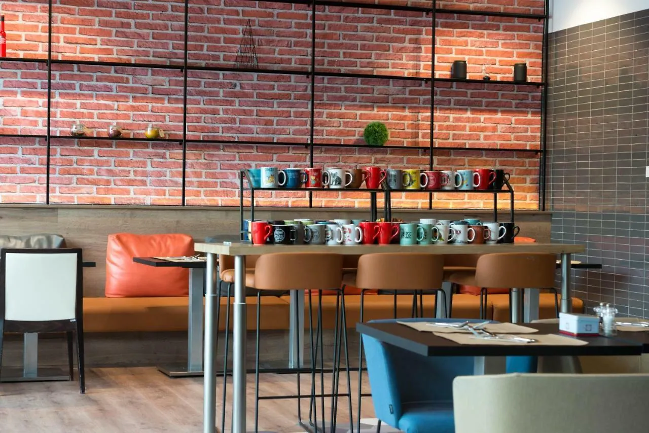 Hotel Mercure Toulouse Centre Compans 4*,  França